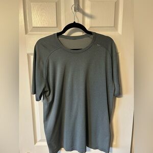 lululemon athletica Blue/Grey Short Sleeve Performance Tee